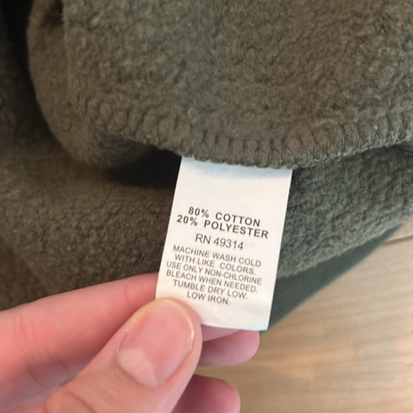 Red Sox Hoodie - Picture 4 of 5